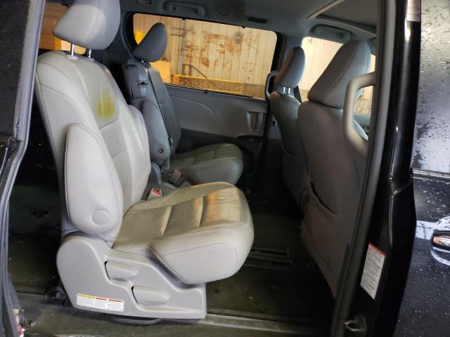Photo 11 from auction – 2016 TOYOTA SIENNA XLE with VIN 5TDYK3DC1GS693784