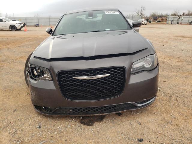 Photo 5 from auction – 2016 CHRYSLER 300 S with VIN 2C3CCABG9GH207632