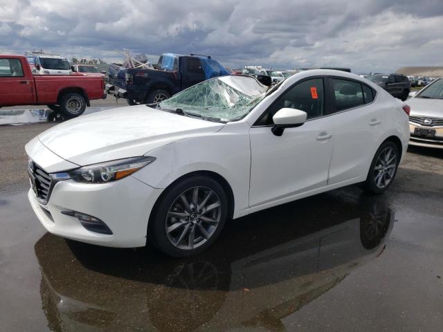 MAZDA 3 TOURING 2018 with VIN 3MZBN1V37JM176008 - Photo from auction