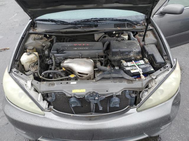 Photo 11 from auction – 2005 TOYOTA CAMRY LE with VIN 4T1BE32K15U975015