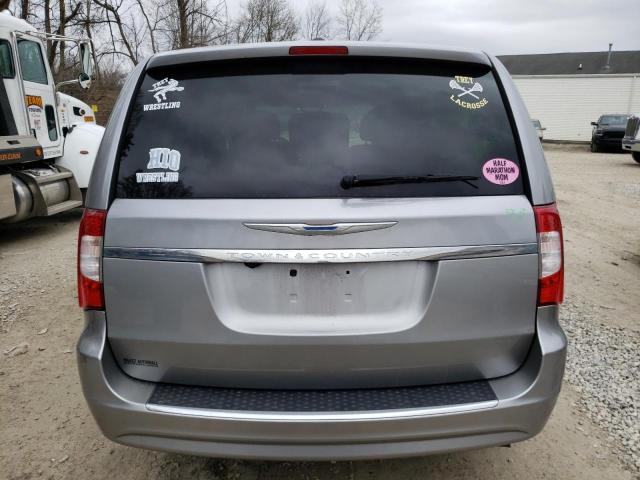 Photo 6 from auction – 2016 CHRYSLER TOWN & COU with VIN 2C4RC1BG8GR232165