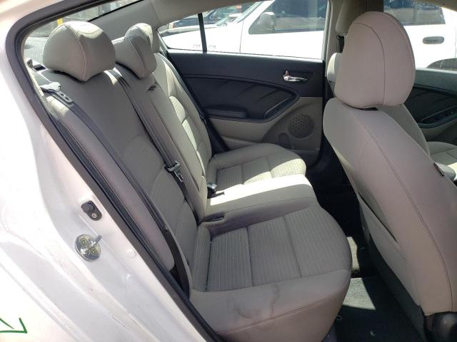 Photo 10 from auction – 2015 KIA FORTE LX with VIN KNAFX4A60F5364864