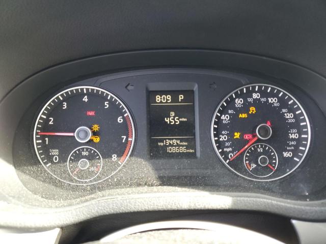 Photo 9 from auction – 2015 VOLKSWAGEN PASSAT S with VIN 1VWAT7A31FC095394