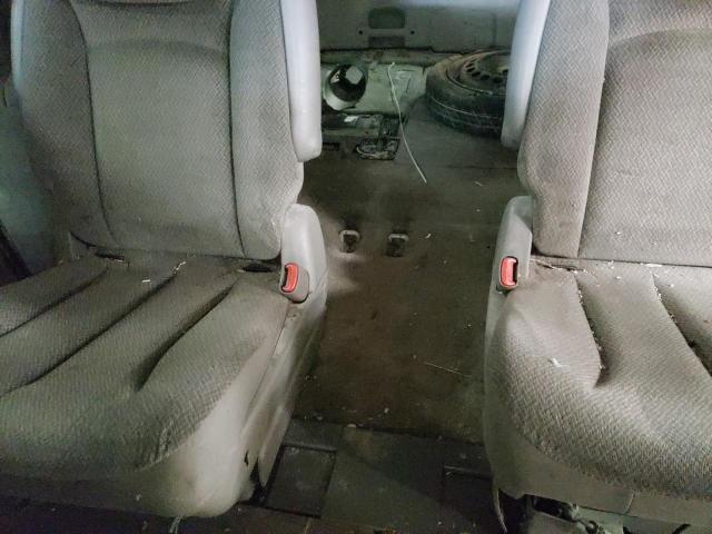 Photo 10 from auction – 2005 DODGE GRAND CARA with VIN 2D4GP44L25R335668