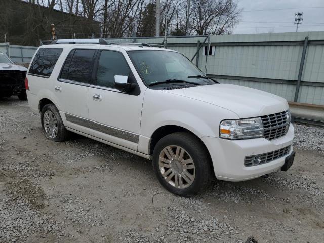 Photo 4 from auction – 2014 LINCOLN NAVIGATOR with VIN 5LMJJ2J59EEL02803