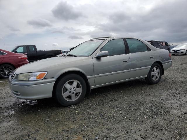 TOYOTA CAMRY CE 2001 with VIN JT2BG22K710585233 - Photo from auction