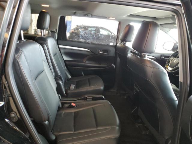 Photo 11 from auction – 2019 TOYOTA HIGHLANDER with VIN 5TDKZRFH9KS333829