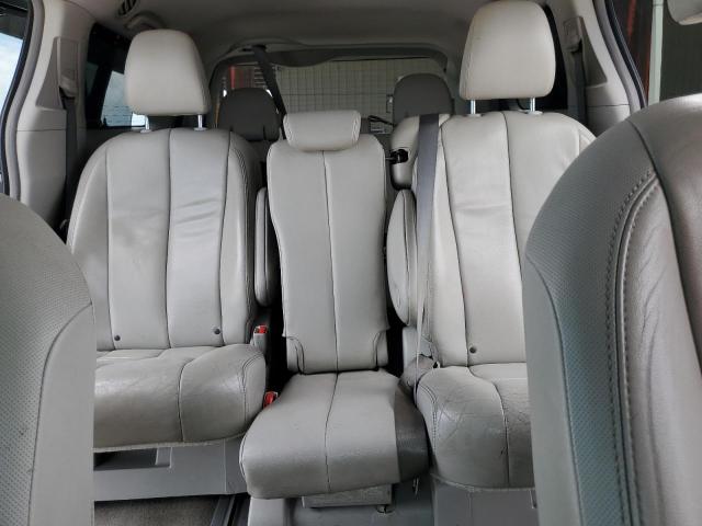 Photo 10 from auction – 2013 TOYOTA SIENNA XLE with VIN 5TDYK3DC7DS335519