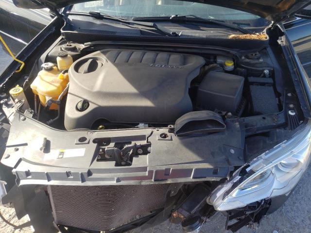 Photo 11 from auction – 2014 CHRYSLER 200 TOURIN with VIN 1C3BCBEG3EN138051