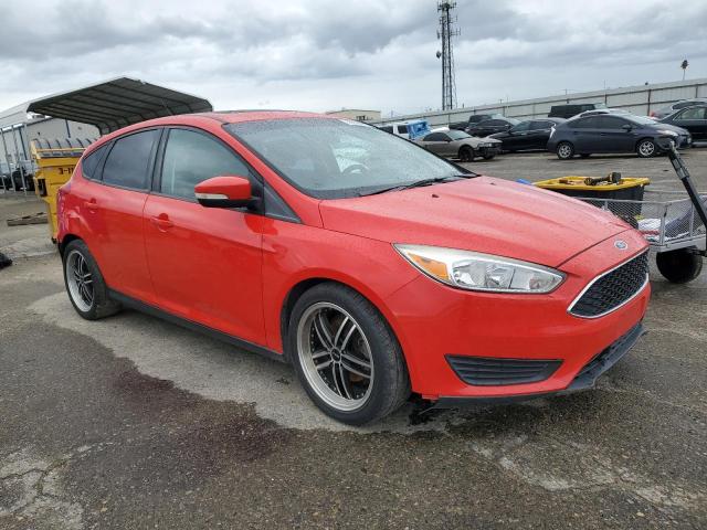 Photo 4 from auction – 2016 FORD FOCUS SE with VIN 1FADP3K26GL205284