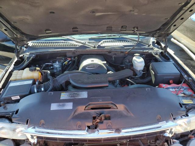 Photo 11 from auction – 2003 CHEVROLET SUBURBAN K with VIN 3GNFK16T13G261785