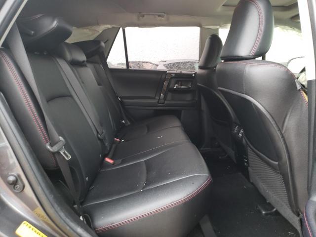 Photo 10 from auction – 2018 TOYOTA 4RUNNER SR with VIN JTEBU5JR6J5538029