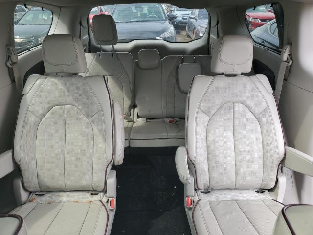Photo 10 from auction – 2017 CHRYSLER PACIFICA L with VIN 2C4RC1GG3HR659618