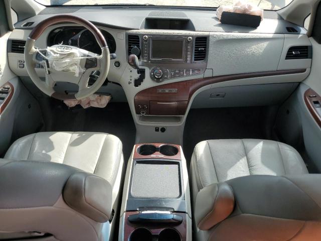 Photo 8 from auction – 2011 TOYOTA SIENNA XLE with VIN 5TDYK3DC6BS042479
