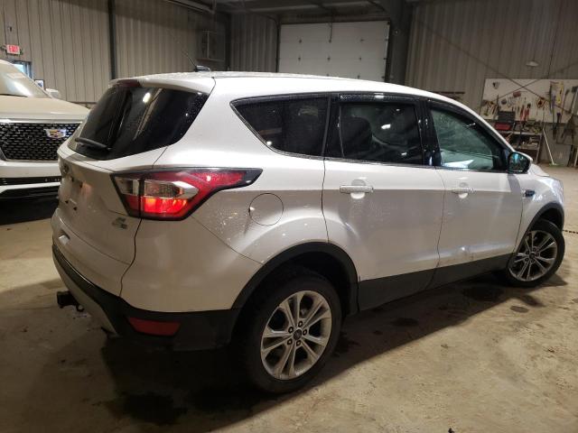 Photo 3 from auction – 2017 FORD ESCAPE SE with VIN 1FMCU9G96HUB27720