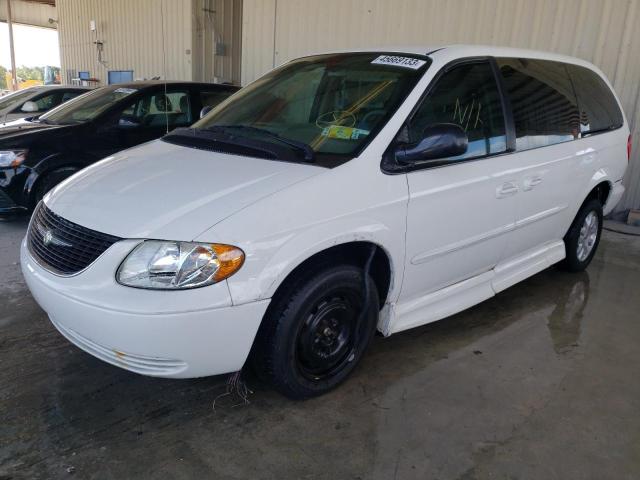 CHRYSLER TOWN & COU 2003 with VIN 2C4GP44LX3R123577 - Photo from auction