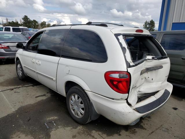 Photo 2 from auction – 2005 CHRYSLER TOWN & COU with VIN 2C4GP54L95R571219