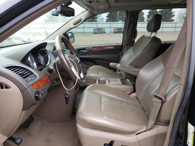 Photo 7 from auction – 2015 CHRYSLER TOWN & COU with VIN 2C4RC1GGXFR590892