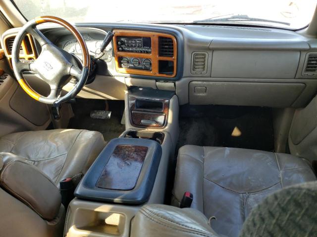 Photo 8 from auction – 2002 CHEVROLET AVALANCHE with VIN 3GNEC13T72G249605