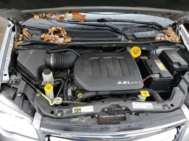 Photo 12 from auction – 2014 CHRYSLER TOWN & COU with VIN 2C4RC1CG9ER166012