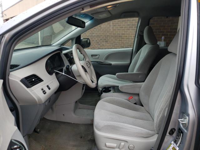 Photo 7 from auction – 2014 TOYOTA SIENNA LE with VIN 5TDKK3DC1ES488565