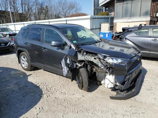 Photo 4 from auction – 2019 TOYOTA RAV4 XLE with VIN JTMP1RFV6KD017271