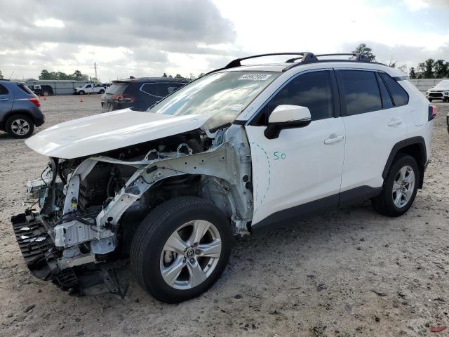 TOYOTA RAV4 XLE 2021 with VIN 2T3W1RFV1MC118088 - Photo from auction