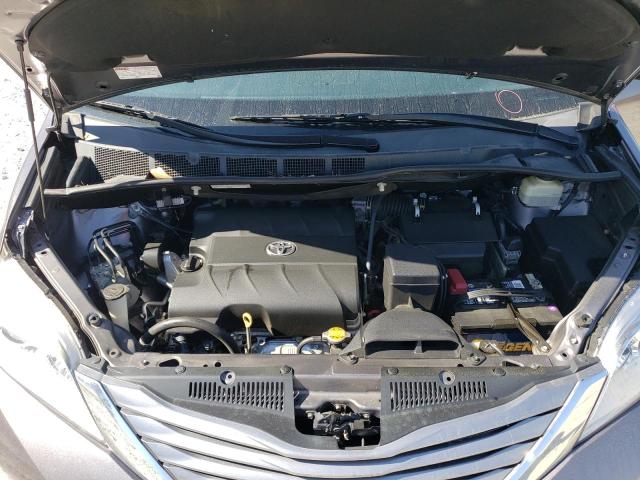 Photo 12 from auction – 2016 TOYOTA SIENNA XLE with VIN 5TDYK3DC6GS758063