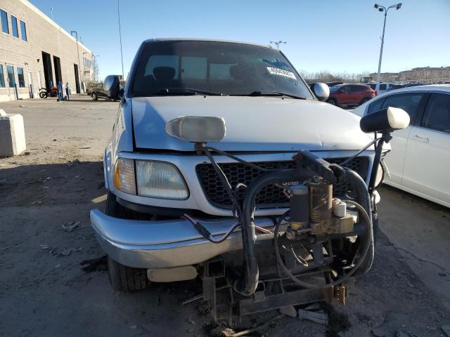 Photo 5 from auction – 2001 FORD F150 with VIN 1FTRX08L41KB45596
