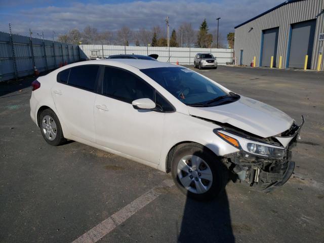 Photo 4 from auction – 2018 KIA FORTE LX with VIN 3KPFL4A7XJE209808