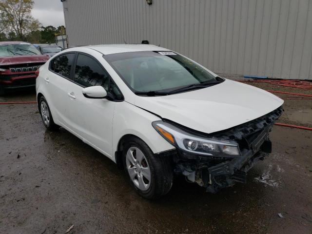 Photo 4 from auction – 2018 KIA FORTE LX with VIN 3KPFK4A70JE219900