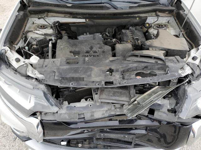 Photo 12 from auction – 2016 MITSUBISHI OUTLANDER with VIN JA4AD3A33GZ040219