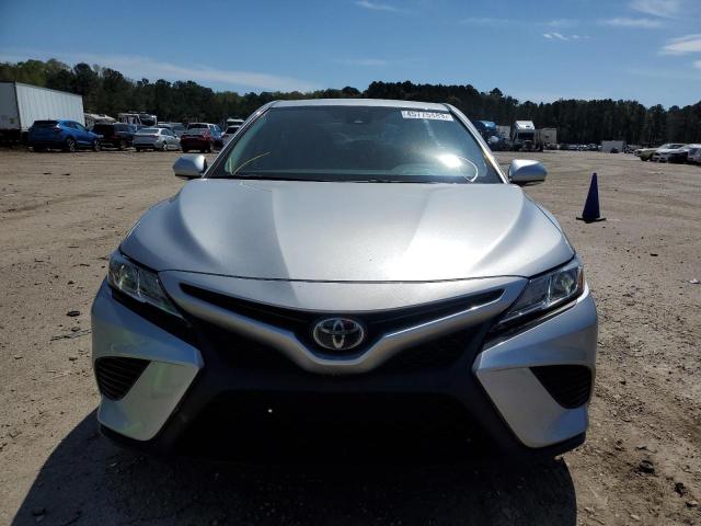 Photo 5 from auction – 2019 TOYOTA CAMRY L with VIN 4T1B11HK0KU757828