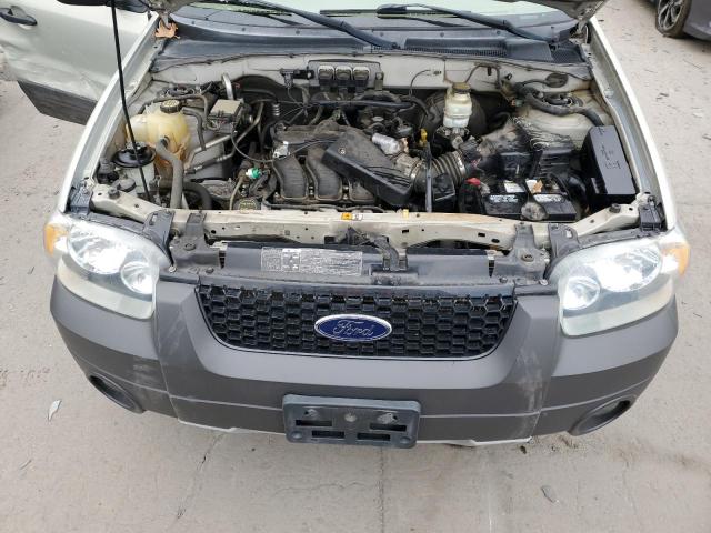 Photo 12 from auction – 2005 FORD ESCAPE XLT with VIN 1FMCU93105KE22013