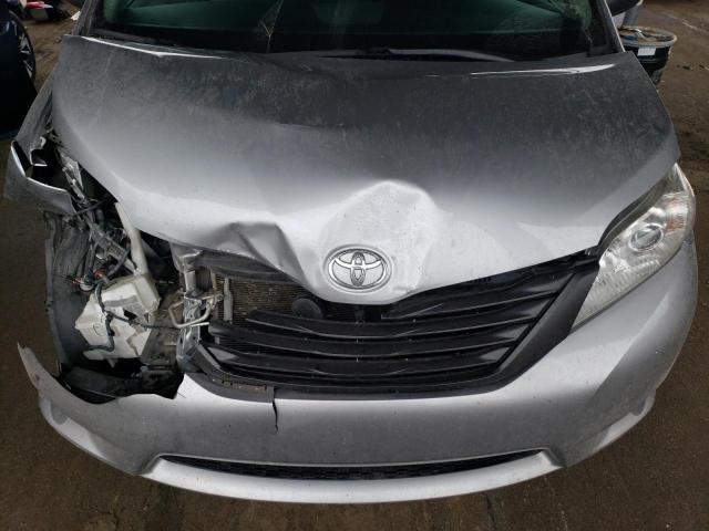 Photo 11 from auction – 2017 TOYOTA SIENNA with VIN 5TDZZ3DC6HS845575