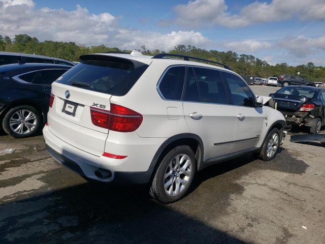 Photo 3 from auction – 2013 BMW X5 XDRIVE3 with VIN 5UXZV4C56D0E04273