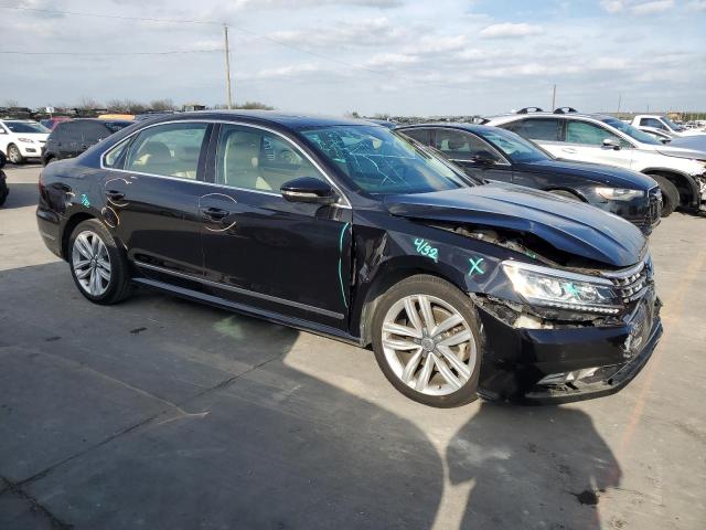Photo 4 from auction – 2017 VOLKSWAGEN PASSAT SEL with VIN 1VWCT7A34HC081128