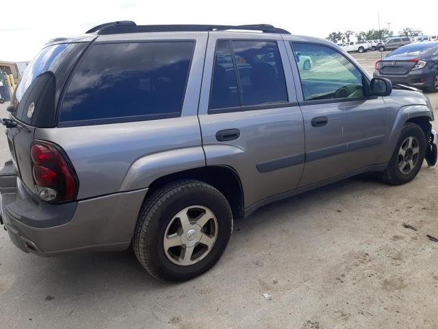 Photo 3 from auction – 2005 CHEVROLET TRAILBLAZE with VIN 1GNDT13S352283881