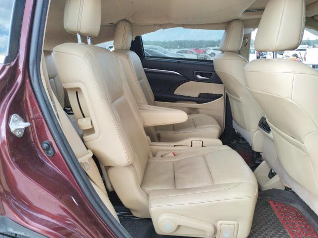 Photo 11 from auction – 2016 TOYOTA HIGHLANDER with VIN 5TDYKRFH3GS159052