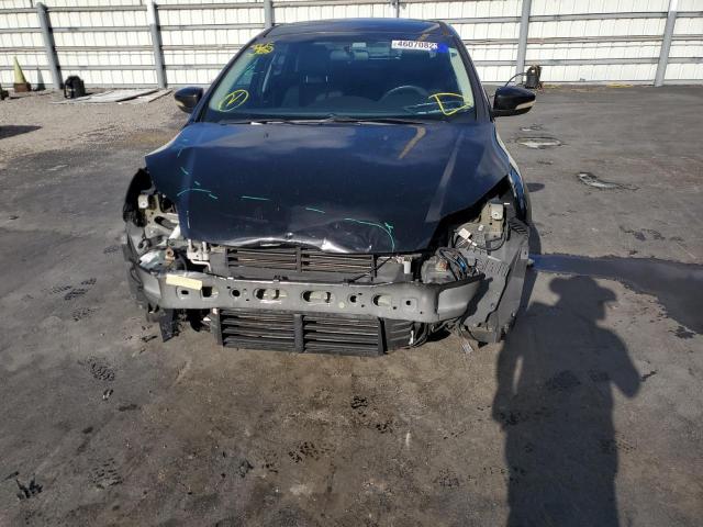 Photo 5 from auction – 2014 FORD FOCUS SE with VIN 1FADP3F29EL447817