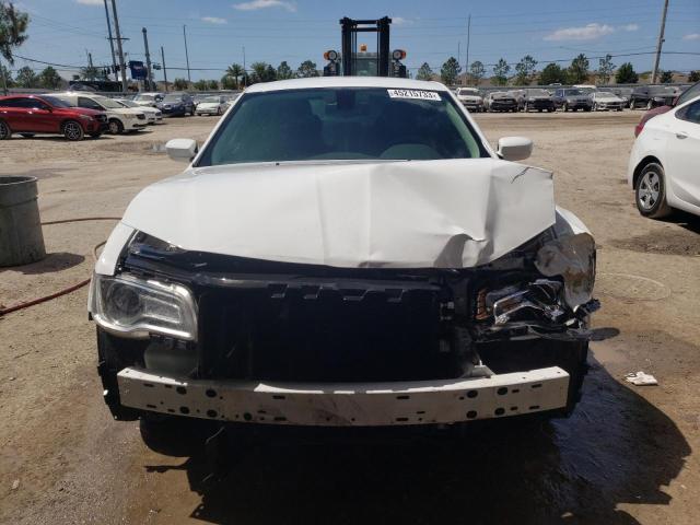 Photo 5 from auction – 2015 CHRYSLER 300 LIMITE with VIN 2C3CCAAG2FH746707