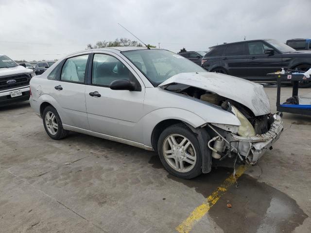 Photo 4 from auction – 2005 FORD FOCUS ZX4 with VIN 1FAFP34N45W166755