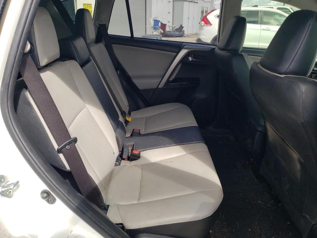 Photo 11 from auction – 2018 TOYOTA RAV4 LIMIT with VIN JTMDFREV0JJ176549