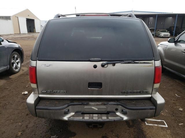 Photo 6 from auction – 2001 CHEVROLET BLAZER with VIN 1GNDT13W912171180