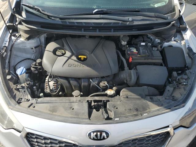 Photo 11 from auction – 2015 KIA FORTE LX with VIN KNAFK4A60F5437200