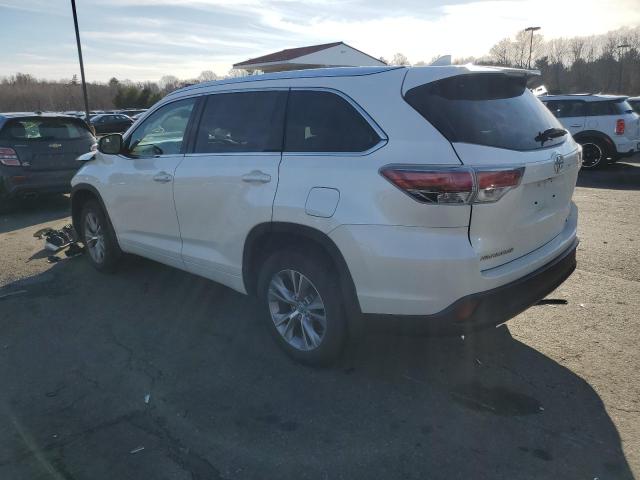Photo 2 from auction – 2015 TOYOTA HIGHLANDER with VIN 5TDJKRFH6FS103574