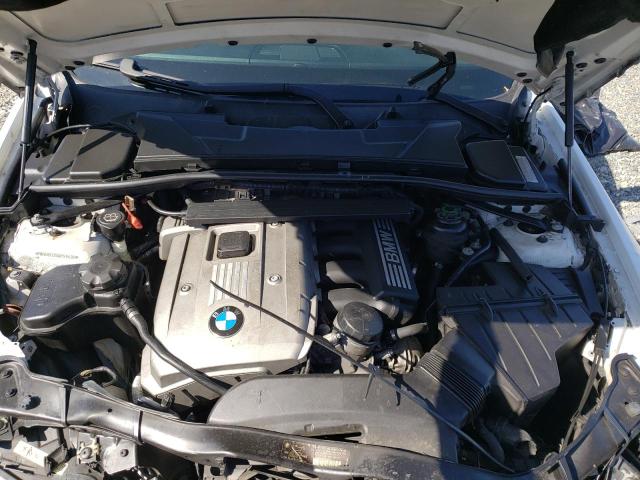 Photo 11 from auction – 2006 BMW 330 I with VIN WBAVB335X6PS15228