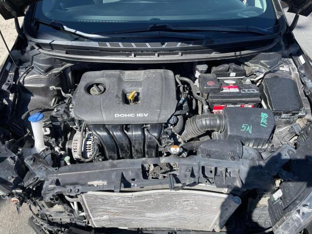 Photo 7 from auction – 2017 KIA FORTE LX with VIN 3KPFL4A78HE144578