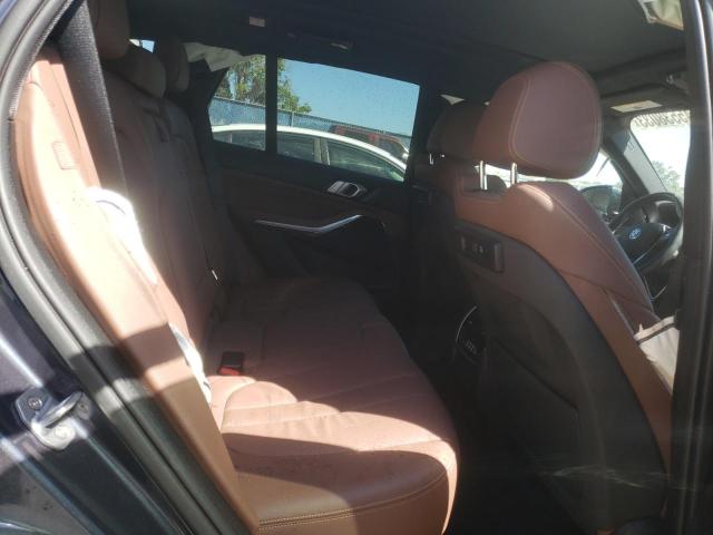 Photo 11 from auction – 2019 BMW X5 XDRIVE4 with VIN 5UXCR6C56KLL01370