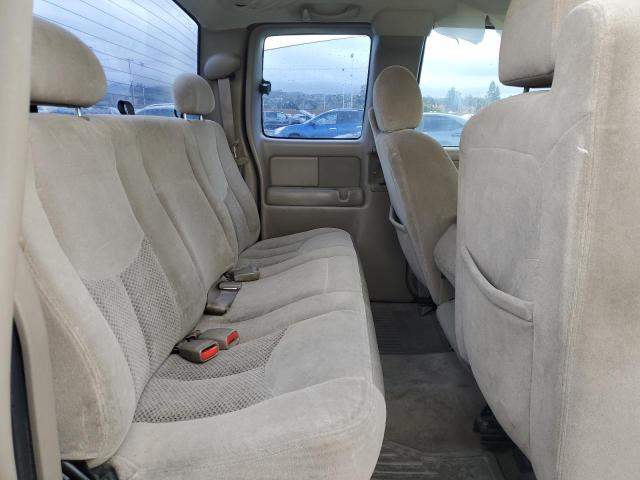 Photo 10 from auction – 2003 CHEVROLET SILVERADO with VIN 2GCEC19VX31367420